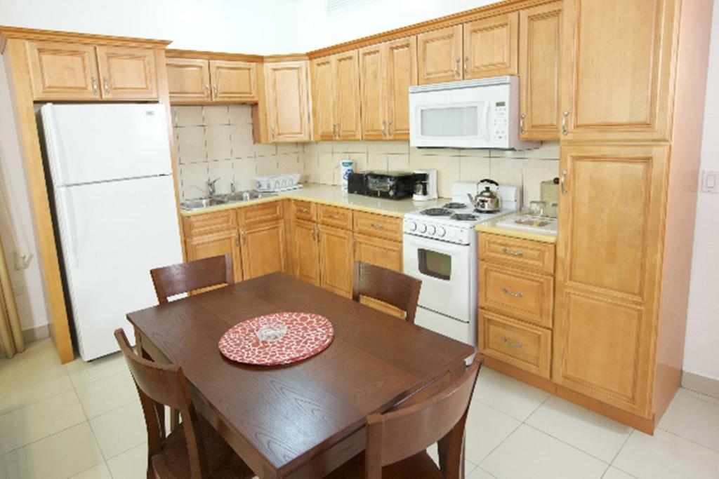 Simpson Bay Suites Zimmer foto